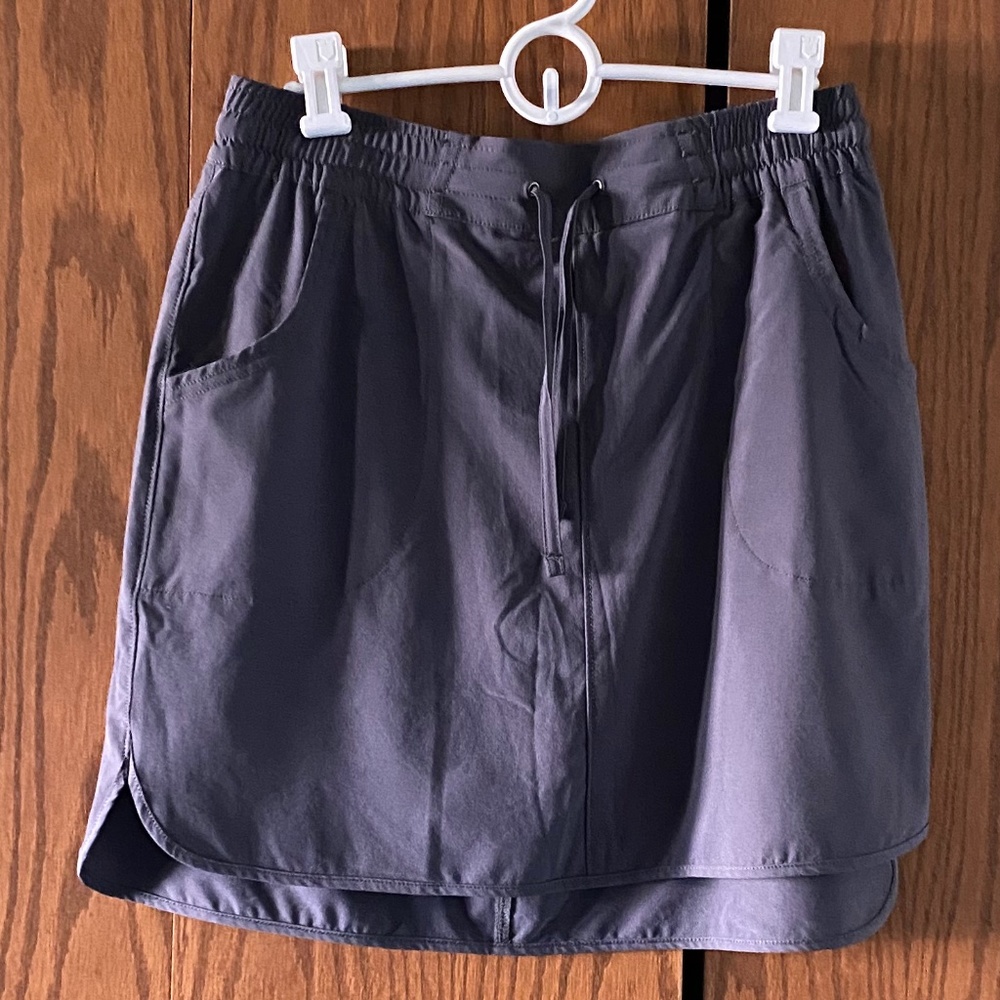 Armachillo Skort